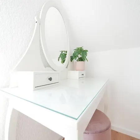 Apartment 110 M2, Dachterrasse, Kueche, Zentral, Ruhige Lage Paderborn