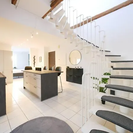110 M2, Dachterrasse, Kueche, Zentral, Ruhige Lage Apartment Paderborn