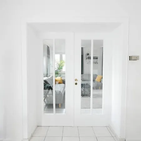 110 M2, Dachterrasse, Kueche, Zentral, Ruhige Lage * פאדרבורן