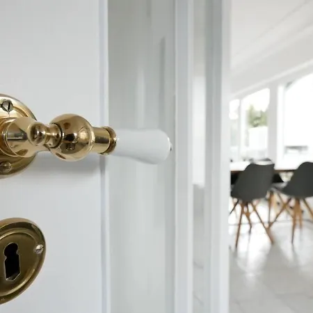 110 M2, Dachterrasse, Kueche, Zentral, Ruhige Lage *