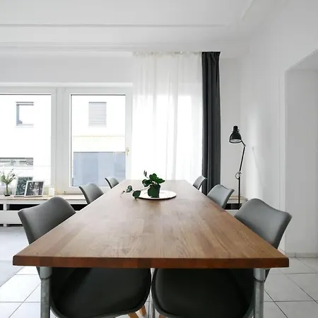 110 M2, Dachterrasse, Kueche, Zentral, Ruhige Lage