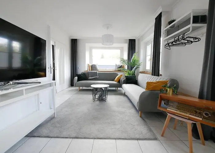 公寓 110 M2, Dachterrasse, Kueche, Zentral, Ruhige Lage *