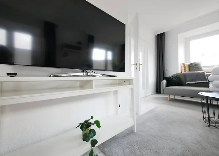 公寓 110 M2, Dachterrasse, Kueche, Zentral, Ruhige Lage 帕德博恩