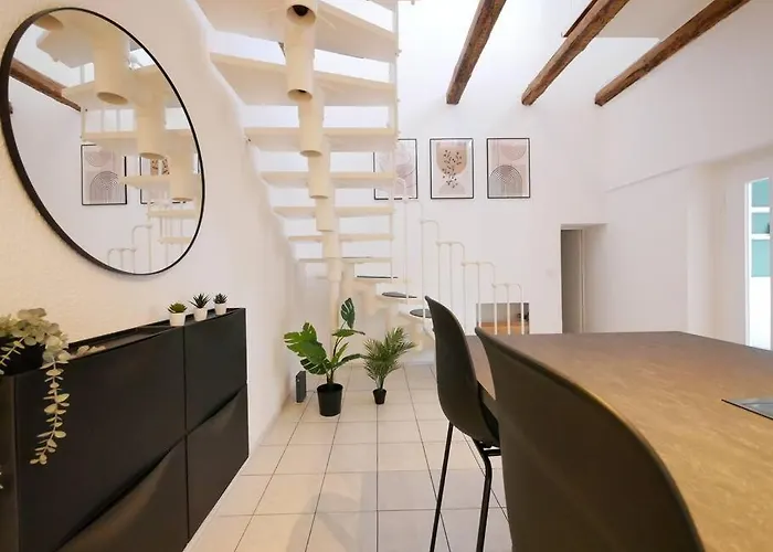 公寓 110 M2, Dachterrasse, Kueche, Zentral, Ruhige Lage